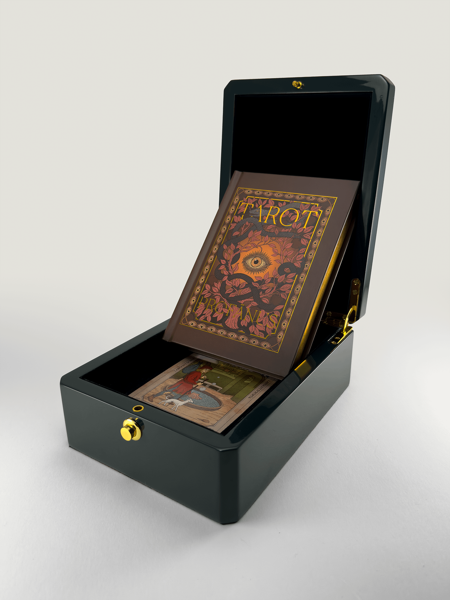 Collector’s Edition Tarot - Image 4