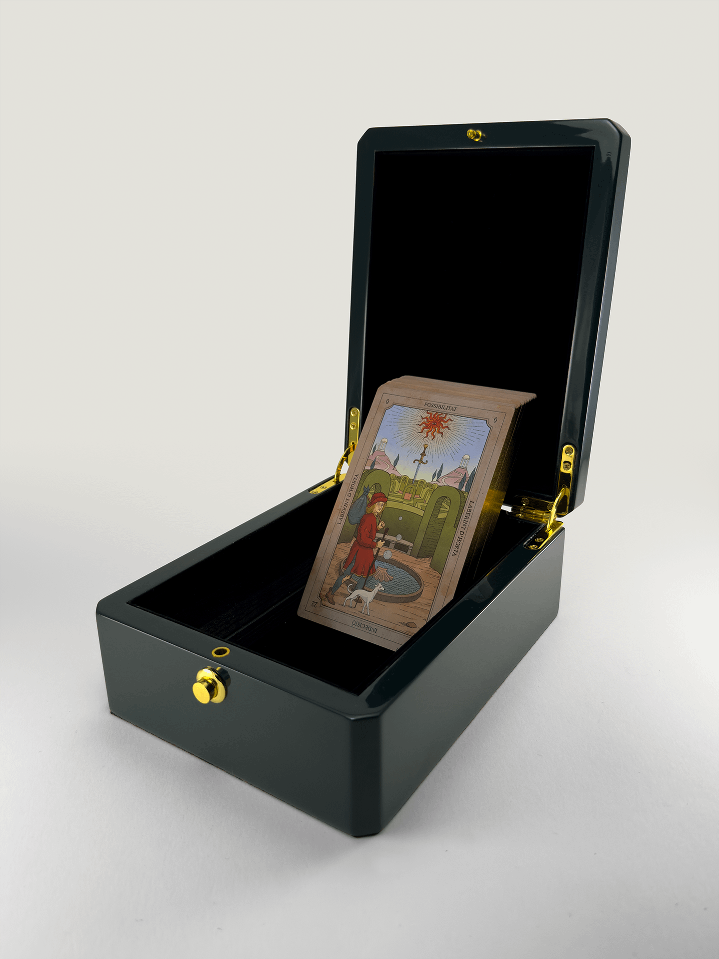 Collector’s Edition Tarot - Image 5