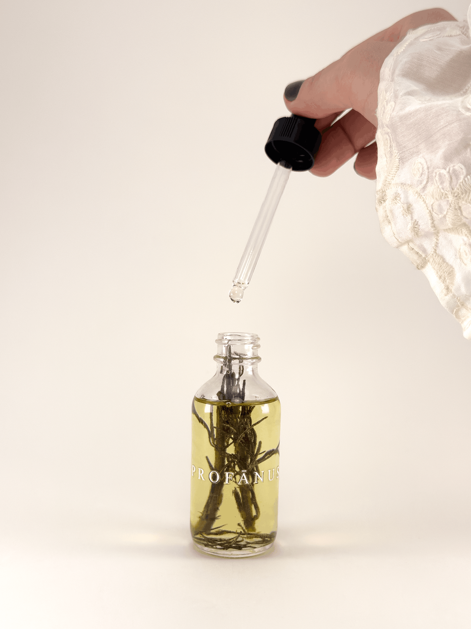 Oli essencial de romaní - Imatge 2